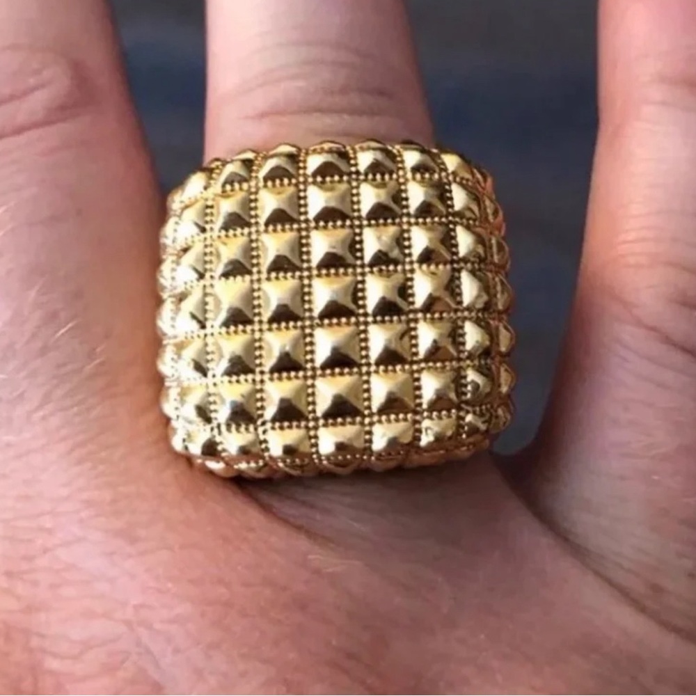 Adjustable Gold Ring Fits around a size 5-9